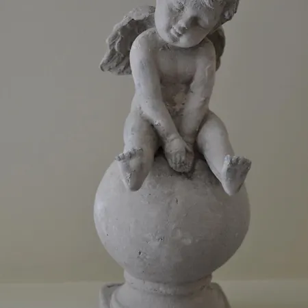 Bed & Breakfast Expo 13