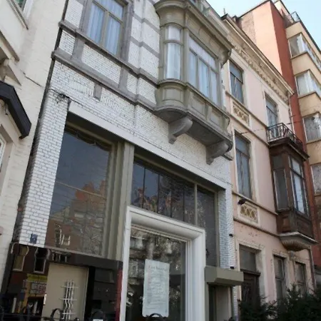 Expo 13 Bed and breakfast 3*