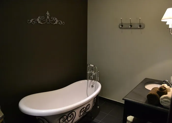 Expo 13 Bed & Breakfast 3*