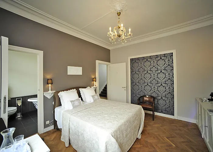 Bed & Breakfast Expo 13