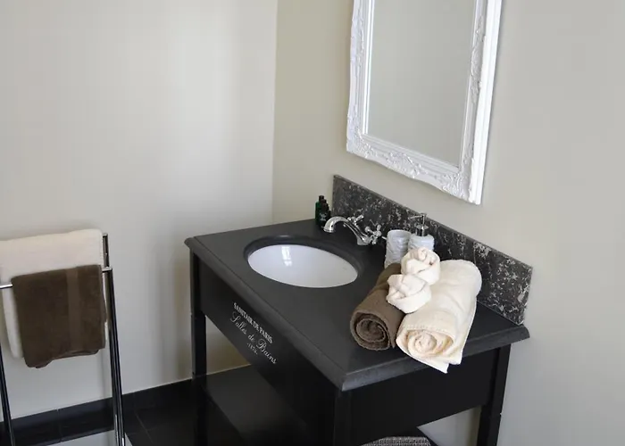 Bed & Breakfast Expo 13